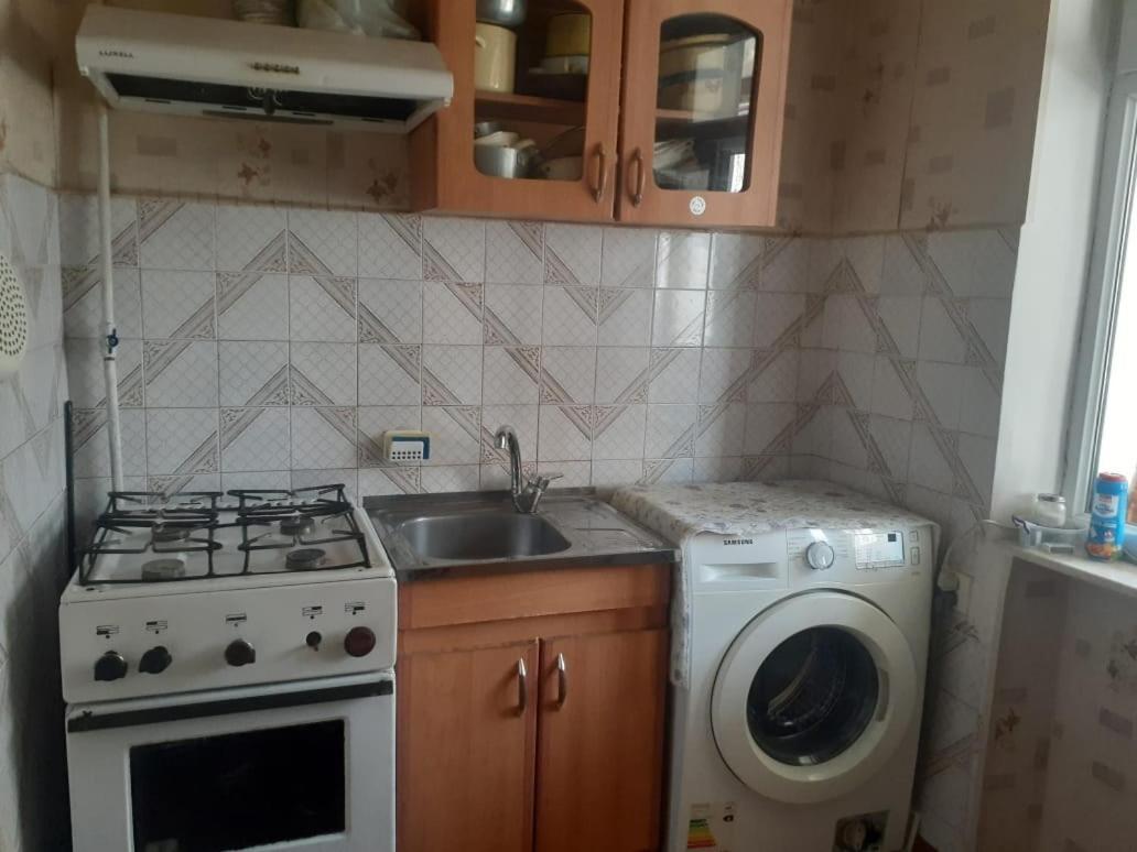 2-Ух Комнатная Квартира Bakú Exterior foto